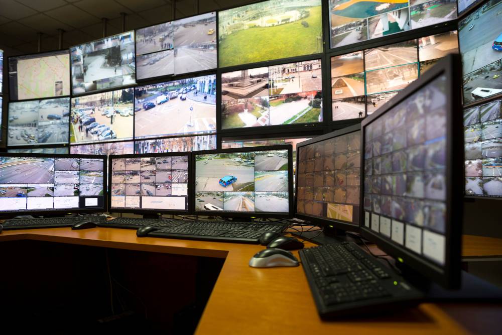 Surveillance près de  Cesson-Sévigné